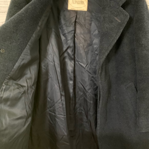 Vintage ALPAGORA Mens Navy Wool Long Winter OverCoat Size 46 - Picture 3 of 5
